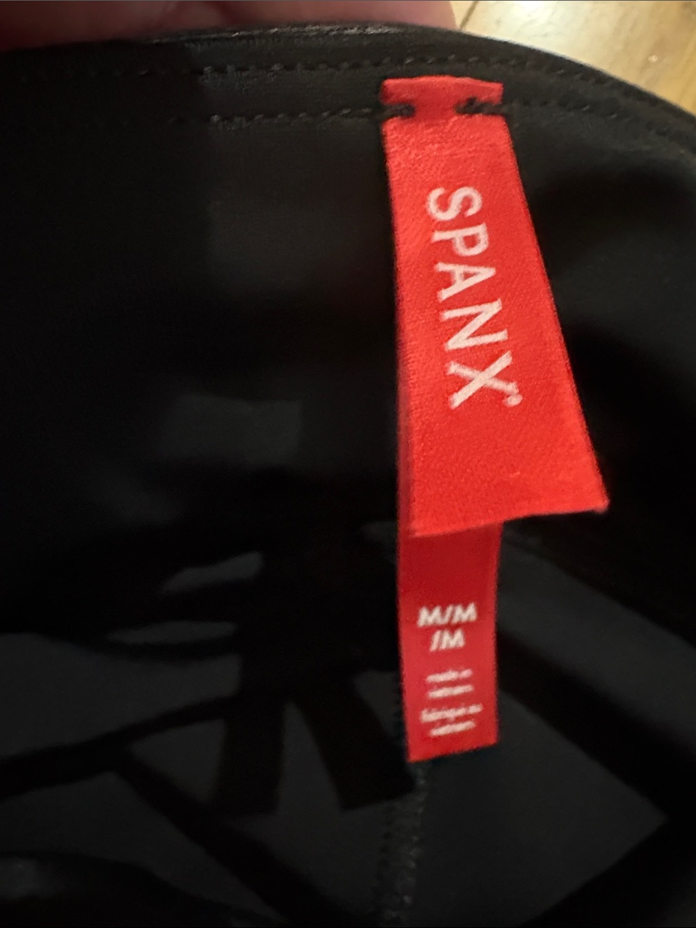 SPANX Faux Leather Leggings
Size Medium - Picture 3 of 4